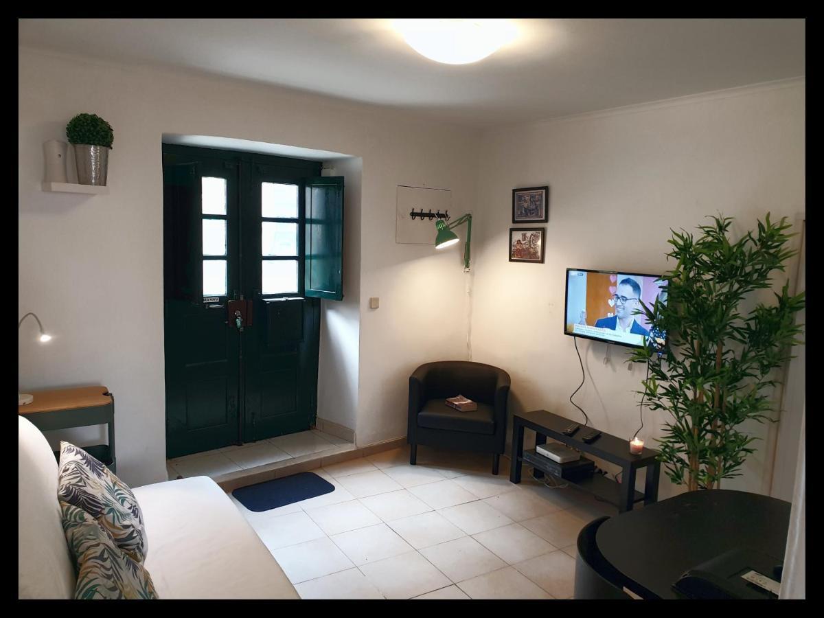 Home4U - Mouraria Typical Neighborhood Lisboa Extérieur photo