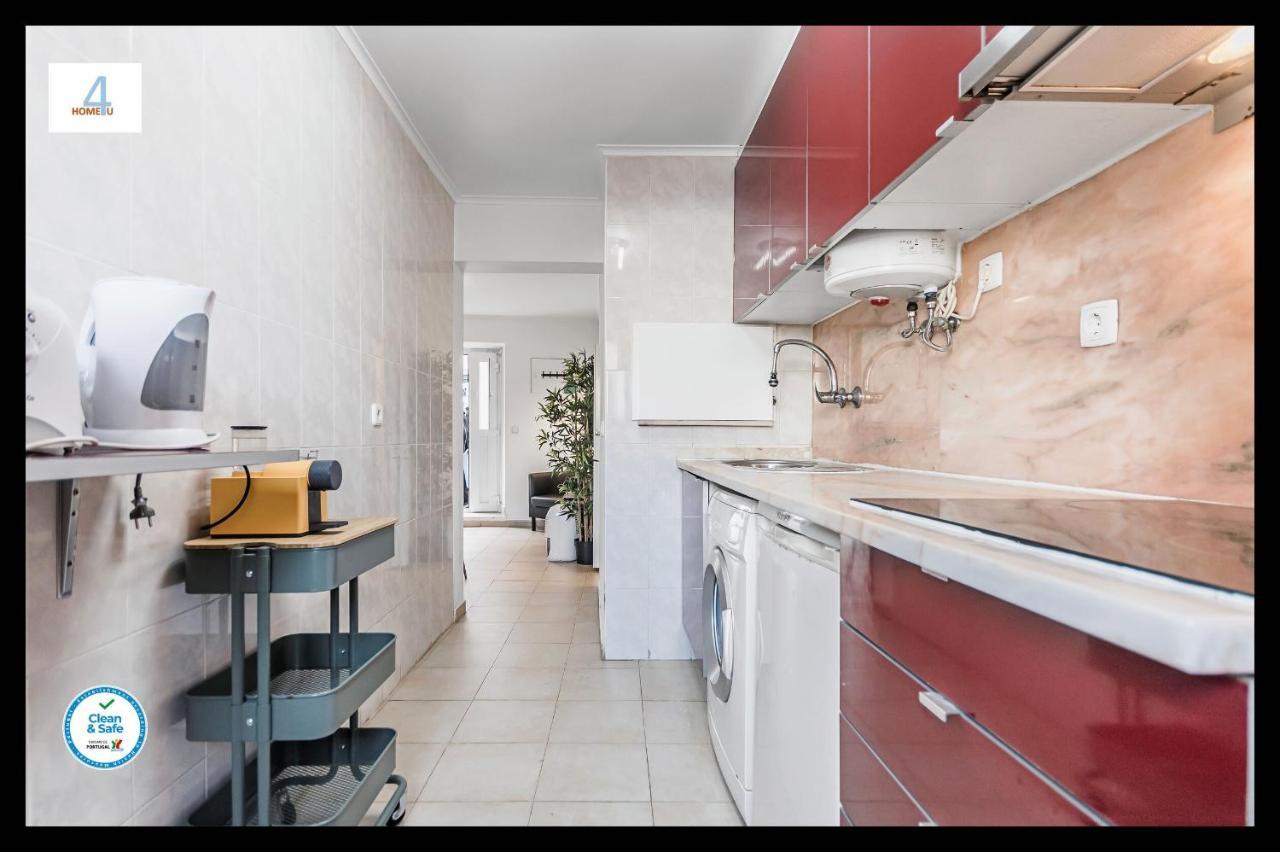Home4U - Mouraria Typical Neighborhood Lisboa Extérieur photo